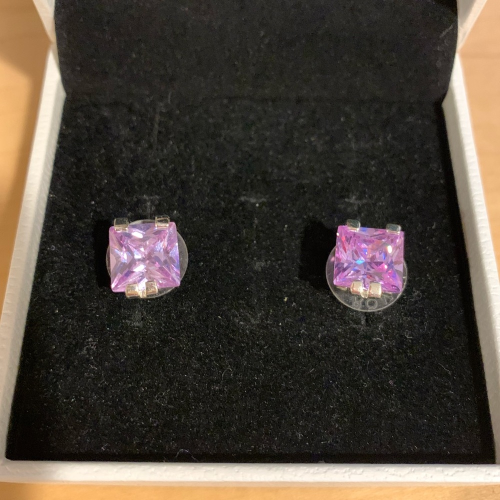 Amethyst stone stud earrings